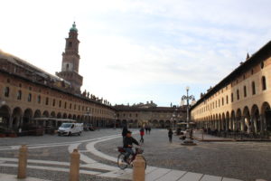 vigevano città deserta
