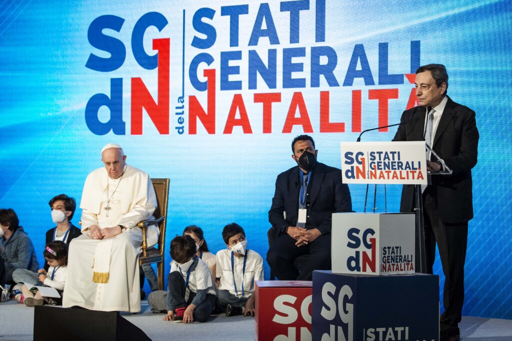 02 PP Denatalità Stati generali - Papa Francesco Draghi bambini