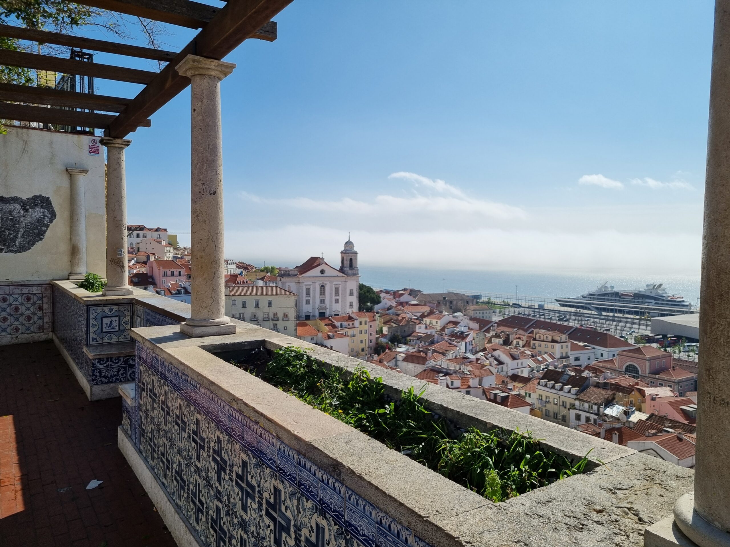 Lisbona - miradouro de Santa Luzia