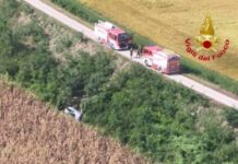 Sannazzaro, finisce con l’auto in una scarpata: salvato dai Vigili del fuoco